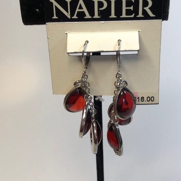 Napier Black Silver Tone and Ruby Color Lucite Dangle Earring. NWT - Picture 3 of 8